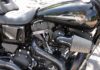 Cómo instalar un cargador USB en una Harley Davidson Sportster